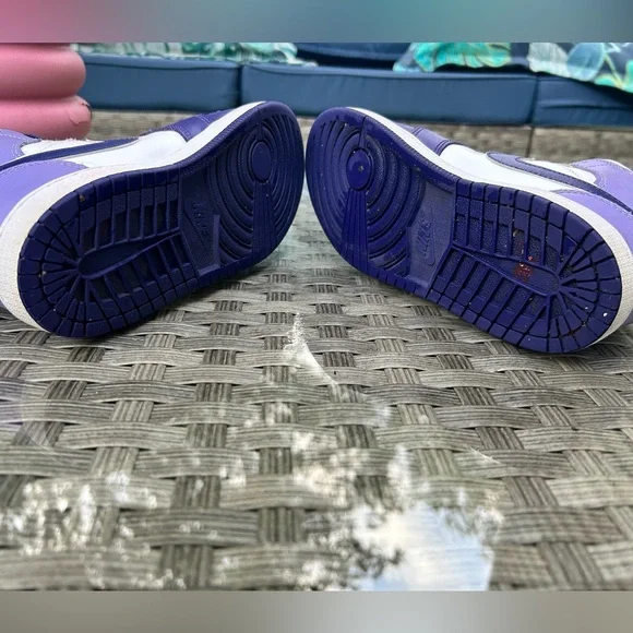 Nike Air Jordan 1 Mid GS “Purple Venom / Fierce Purple”– Youth Size 3Y - Picture 6 of 7
